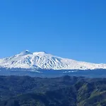 Holiday home With Pool Near Mt Etna *
